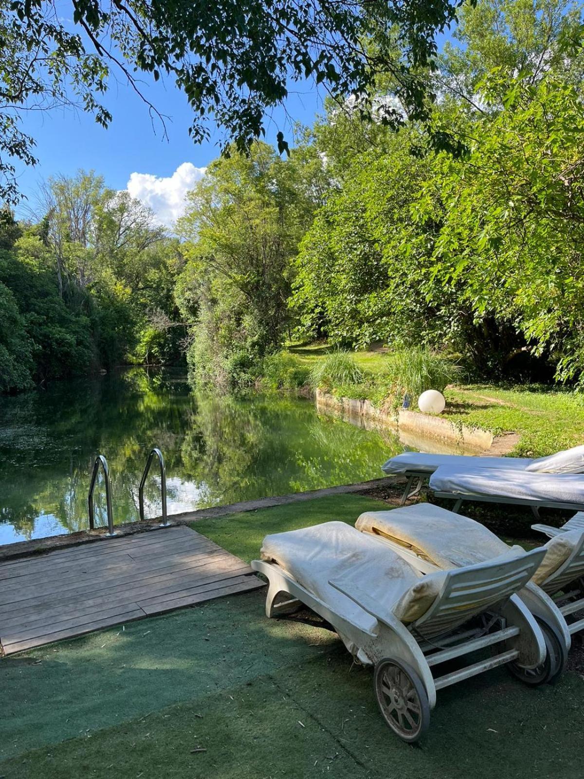 Petit Moulin Villa Le Cannet-des-Maures Eksteriør billede